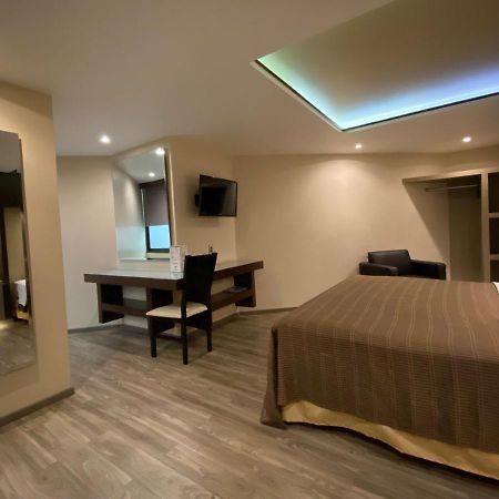 Hotel Escala Central Del Norte Kota Meksiko Bagian luar foto